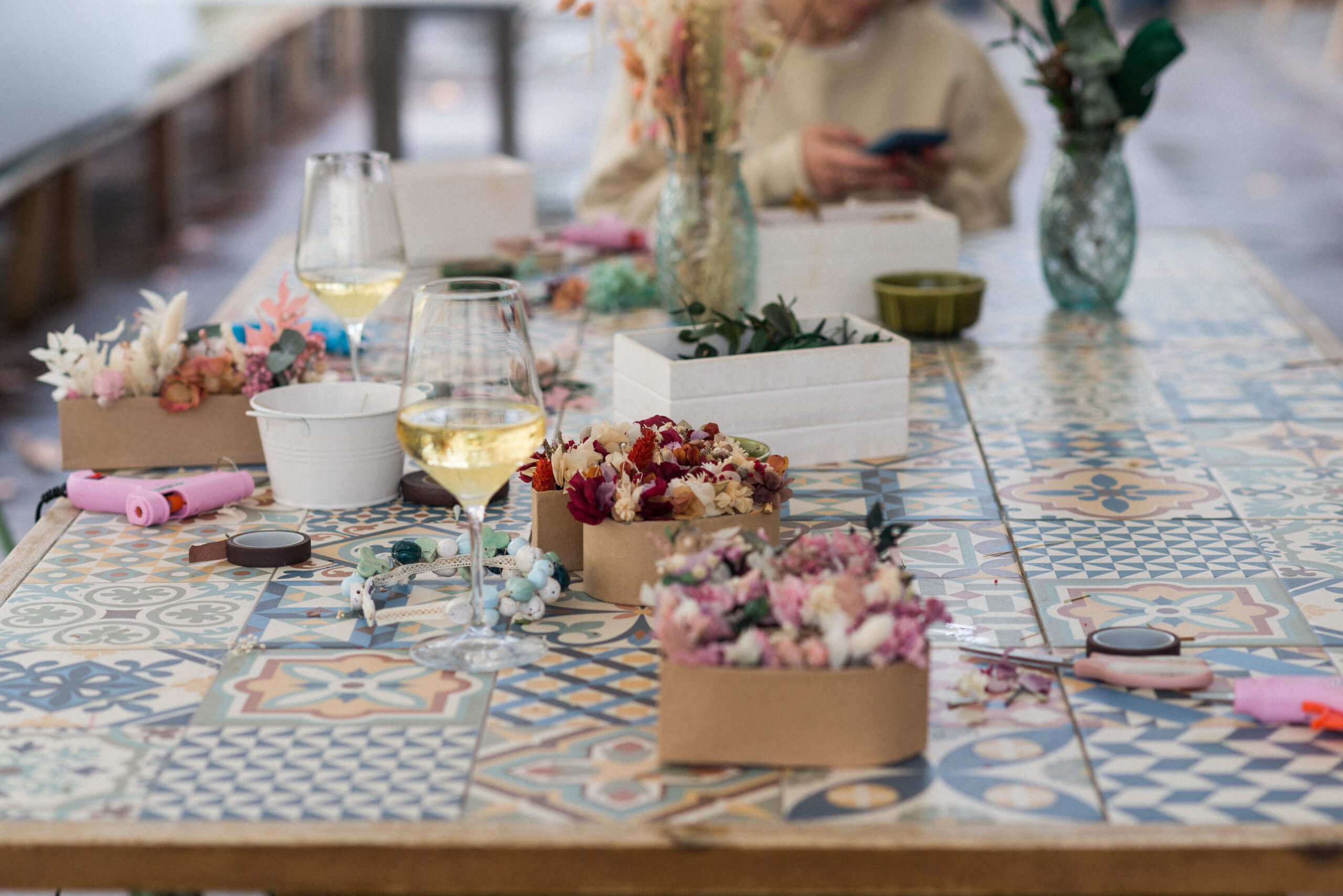 Taller de letras de flores preservadas - Imagen 2