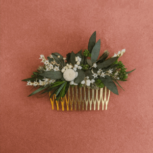 Tocado flores preservadas en tonos verdes